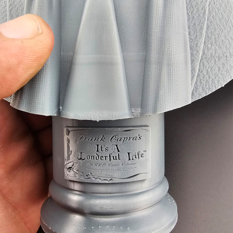 1/6 scale George Bailey bust Misprint Edition – front view showing minor layer shift on resin
