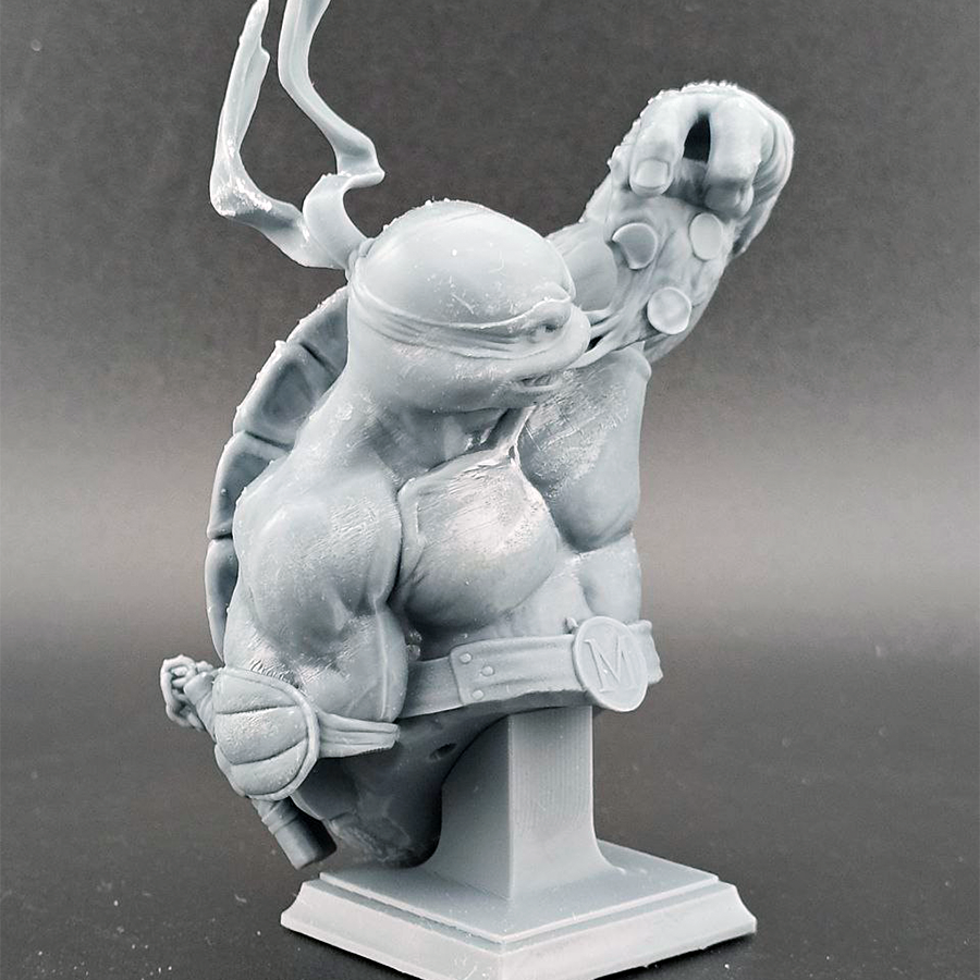 Unpainted 1/9 scale Michelangelo resin bust kit featuring detailed sculpting, ready for assembly and painting.