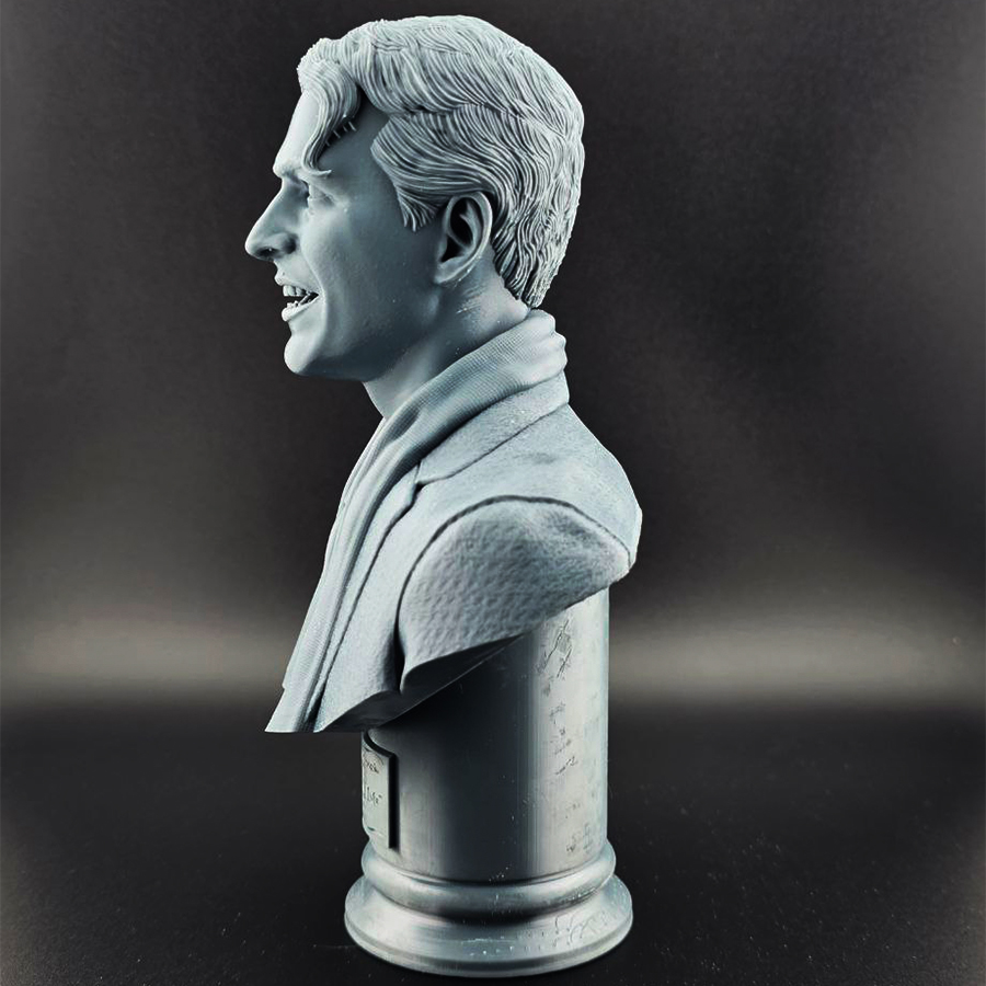 Grey resin model kit of George Bailey from It’s a Wonderful Life, 1/6 scale, unpainted and unassembled