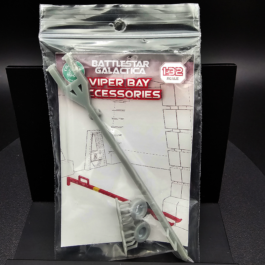 Cozmic Scale Models 1-32 BSG Viper Bay Accessories Viper Tow Bar