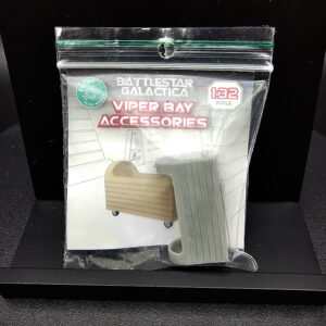 Cozmic Scale Models 1-32 BSG Viper Bay Accessories Cart
