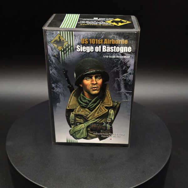Young Miniatures YM1883 Captain Winters 101st Airborne Bastogne 1-10 Resin Kit Stash Sale