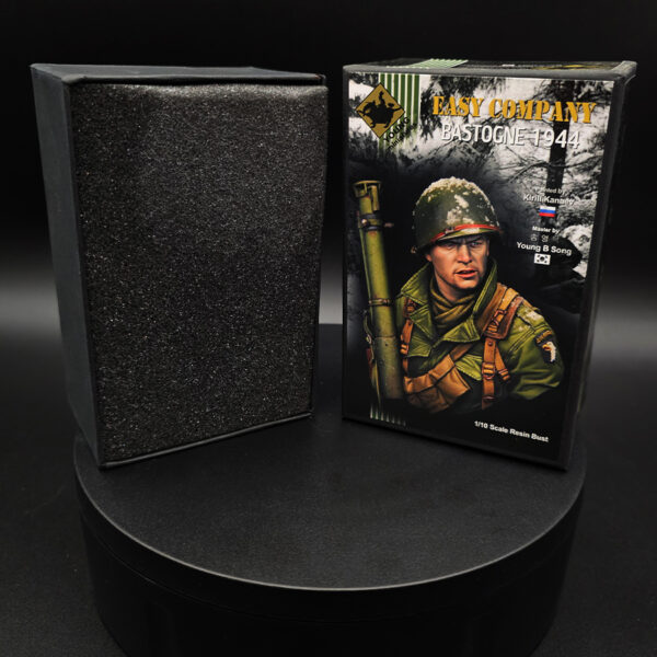 Young Miniatures YM1855 Easy Company Bastogne 1944 1/10 scale resin figure kit, unpainted and unassembled, stash sale