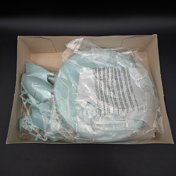 AMT 1-1400 USS Enterprise NCC-1701-C Star Trek Model Kit Open Box Complete