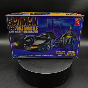 AMT 1-25 Batmobile 1989 Open Box Complete w Resin Batman Figure Stash Sale