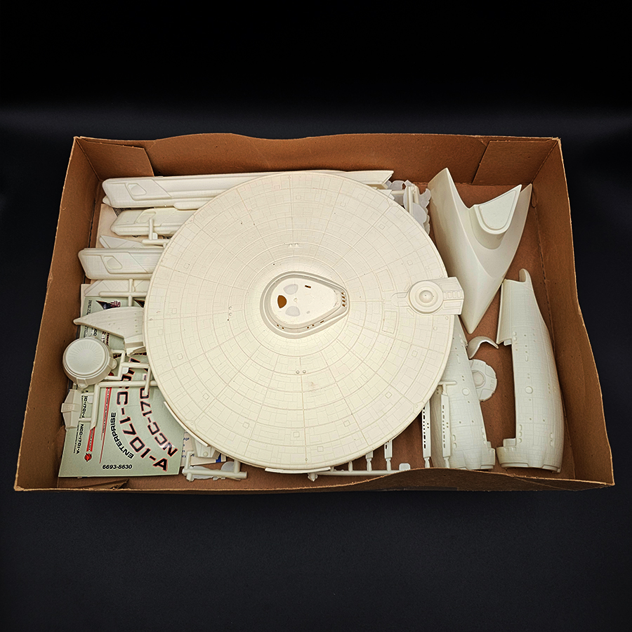 AMT/ERTL 1/537 Scale U.S.S. Enterprise Star Trek IV: The Voyage Home ...