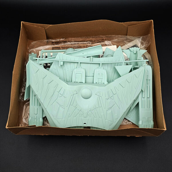 AMT ERTL 1-537 Star Trek VI Undiscovered Country Klingon Cruiser Open Box Complete Stash Sale