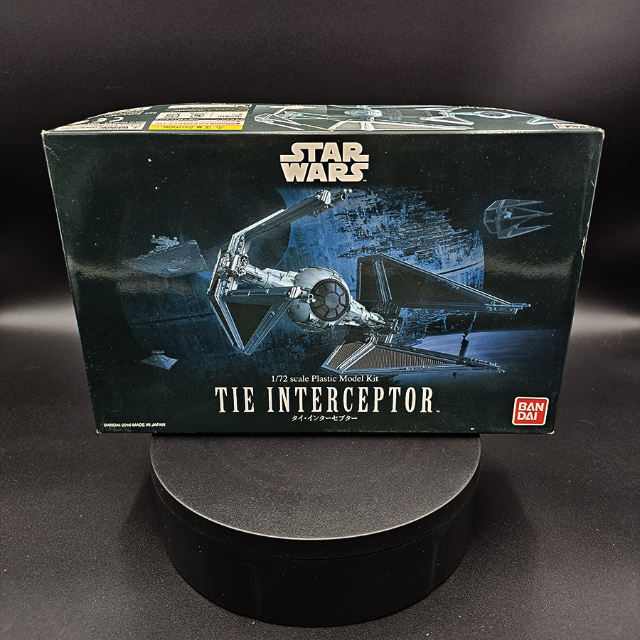 Bandai 1-72 TIE Interceptor Star Wars Bags Sealed New Kit Stash Sale
