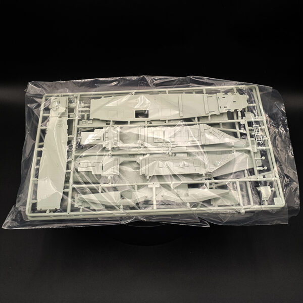 Revell 1-72 Razor Crest Star Wars The Mandalorian Open Box Complete Stash Sale