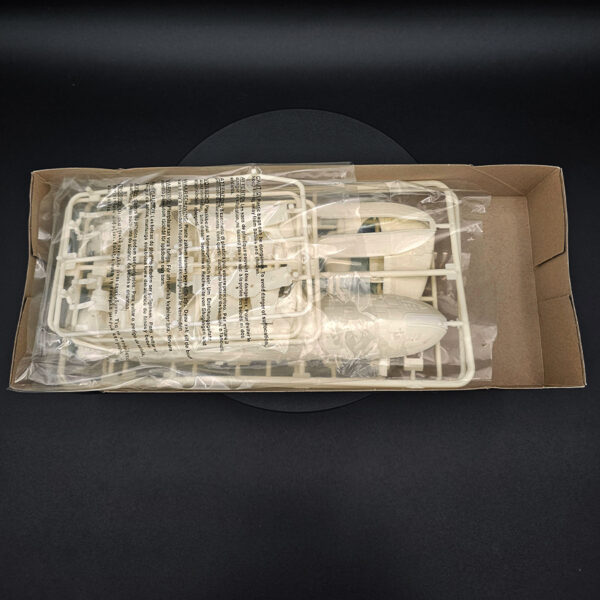 Moebius 1-350 Colonial One Battlestar Galactica Open Box Complete Stash Sale