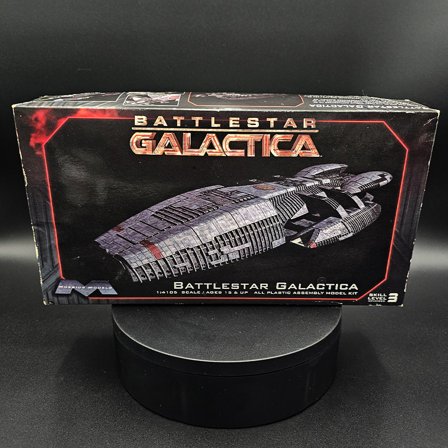 Moebius 1-4105 Battlestar Galactica BSG Open Box Complete Stash Sale