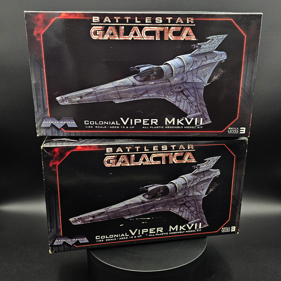 Moebius 1-32 Colonial Viper Mk VII Open Box Complete OOP Stash Sale