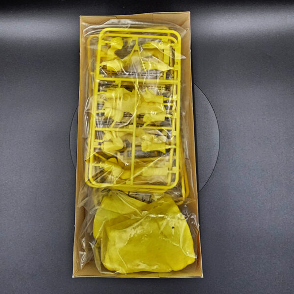 Moebius Models 1/8 scale Batman character figure kits open box complete choose Batman Robin Catwoman Penguin Joker Riddler or full set bundle