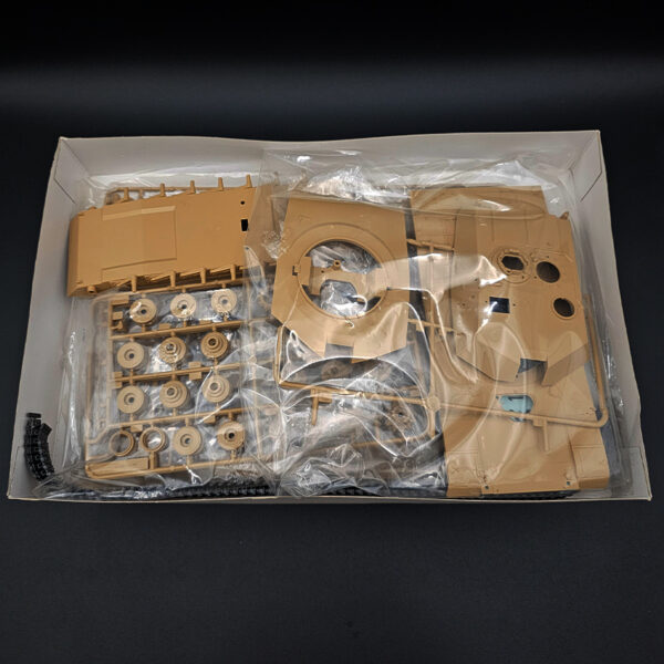 Tamiya 1/35 U.S. M1A1 Abrams 120mm Gun MBT 35156 Some Bags Sealed Some Open