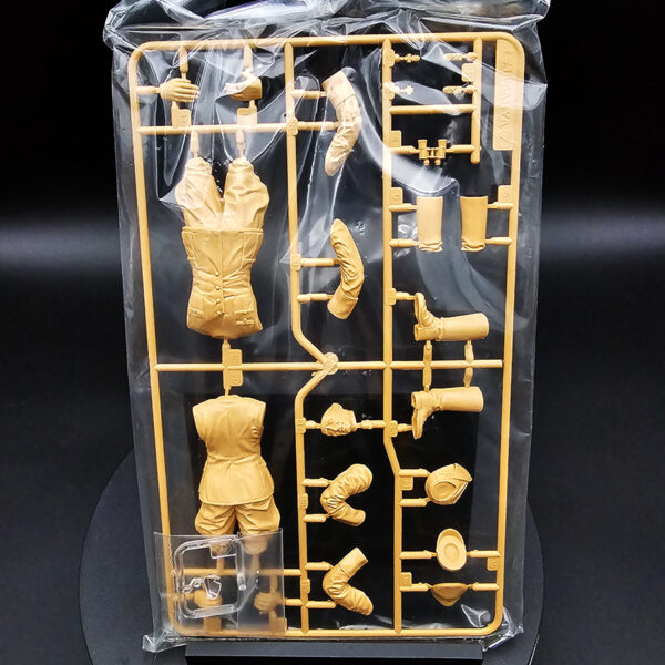 Tamiya 1/16 Rommel German Africa Corps figure kit open box sealed bag