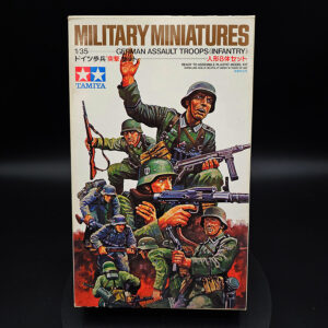 Tamiya 1/35 German assault troops infantry figure set open box complete