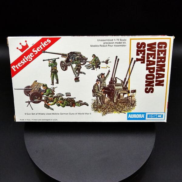 Aurora ESCI 1/72 German weapons set open box complete