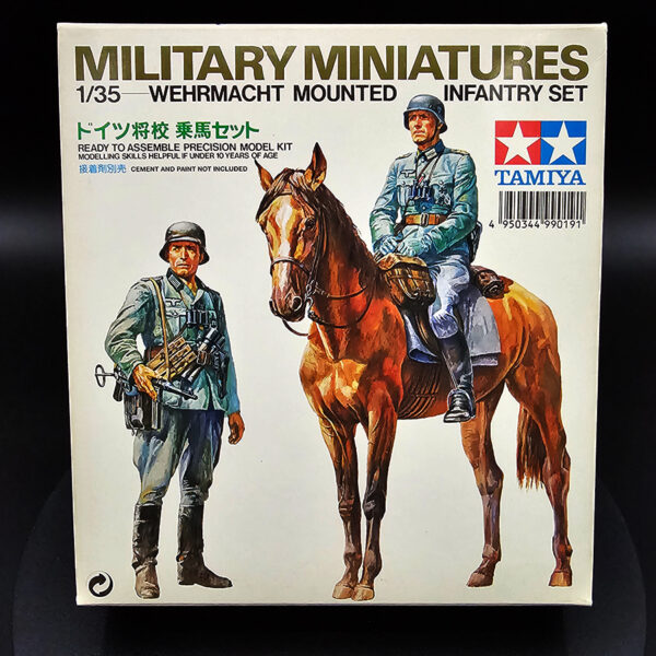 Tamiya 1/35 Wehrmacht mounted infantry figure set open box complete