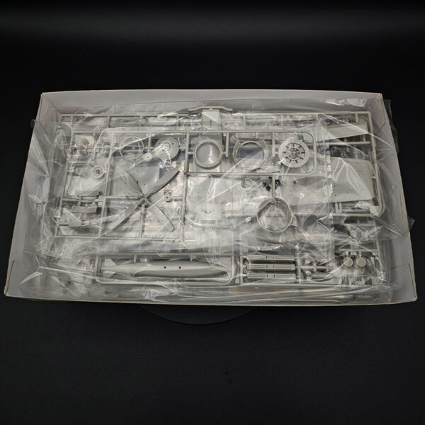 Tamiya 1/48 Douglas A-1H Skyraider U.S. Navy aircraft model kit open box complete