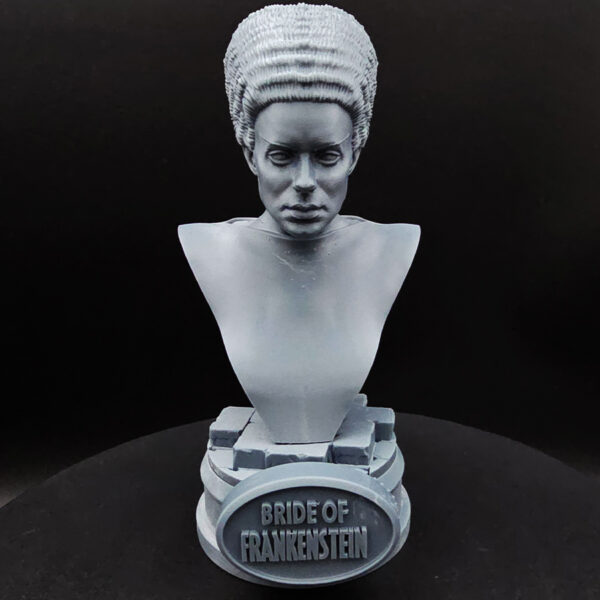 Bride of Frankenstein 1/9 scale resin bust kit with base and name plate unpainted