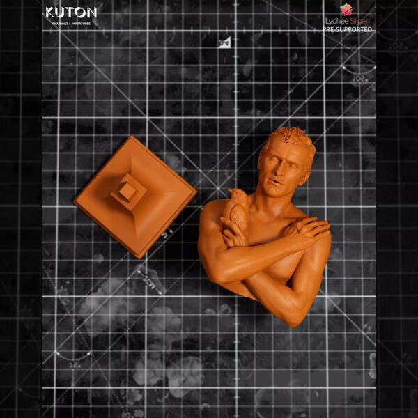 Roy Batty resin print by Kuton Sculpts with 1/10 scale figure option and 1/9 scale bust option shown on a sci-fi display base