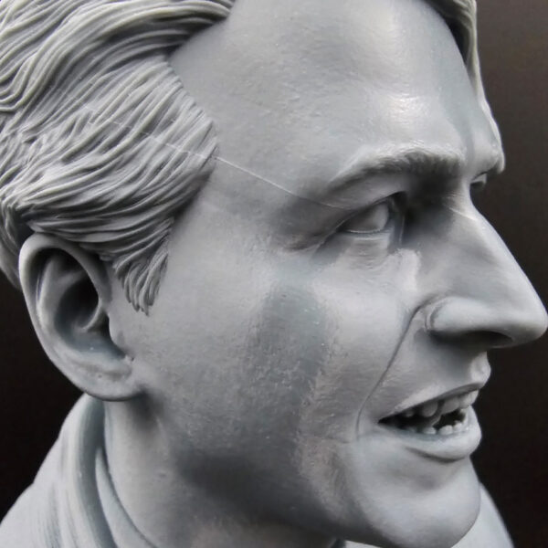 It’s A Wonderful Life George Bailey 1/6 scale resin bust kit with base, unpainted and unassembled, clearance misprint